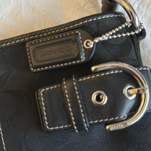 Authentic coach bag black with “C” logo - Picture 2 of 5